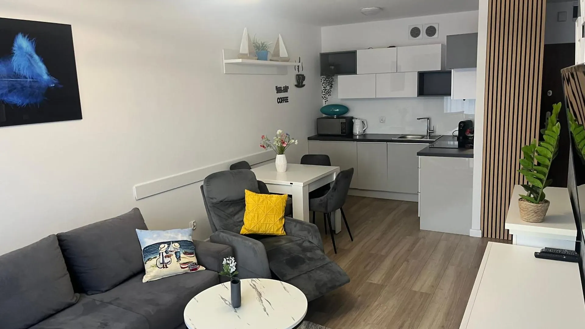 Apartament Solna 11A Z Garazem W Cenie Kolobrzeg 0*,